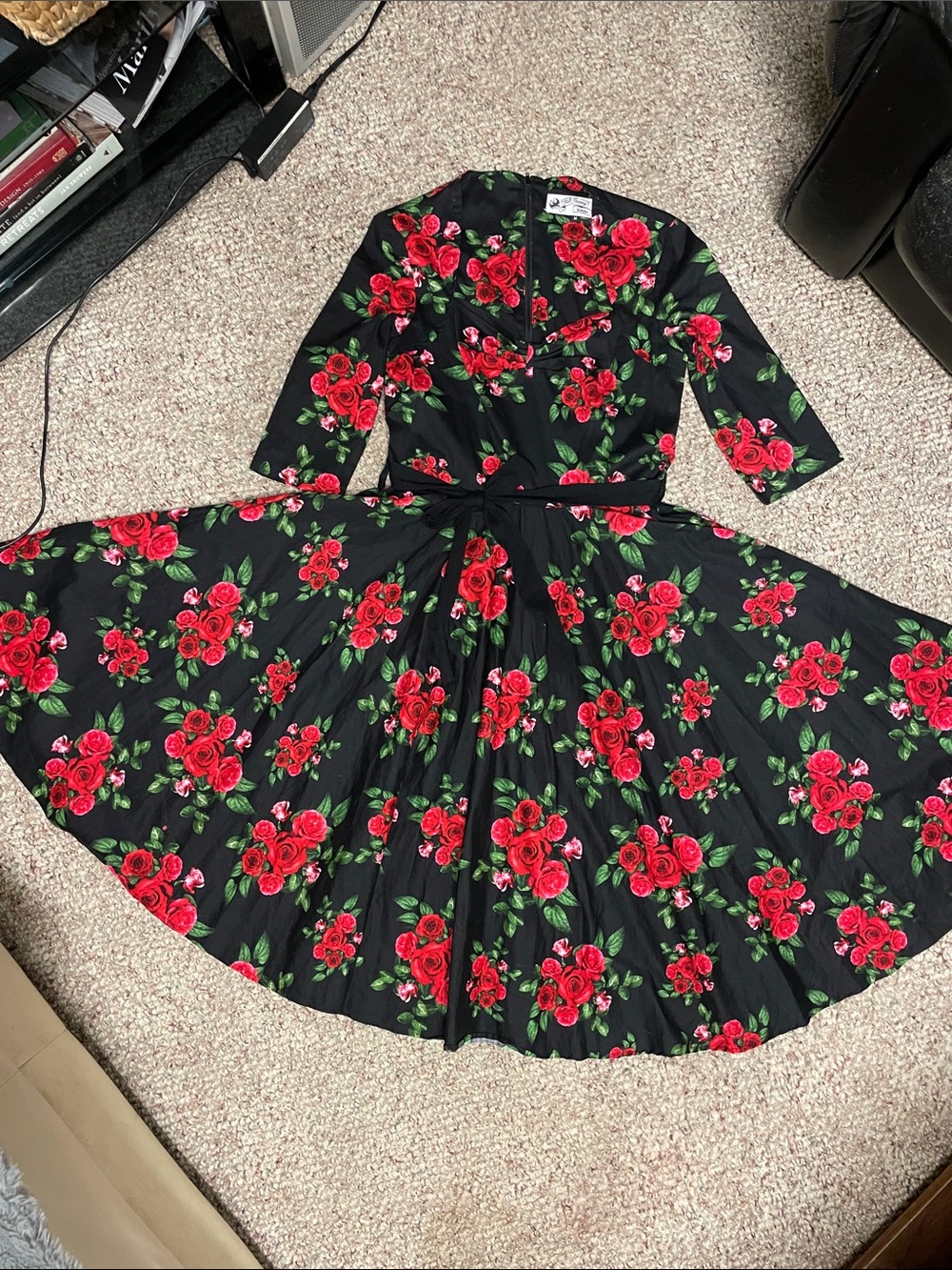 Hell bunny vixen retro look full skirted black red Floral Fit-and-flare dress